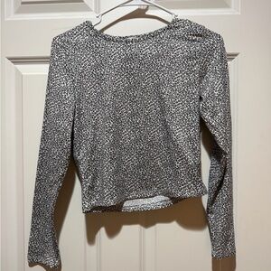 Gaze Black and White Patterned Long Sleeve Top